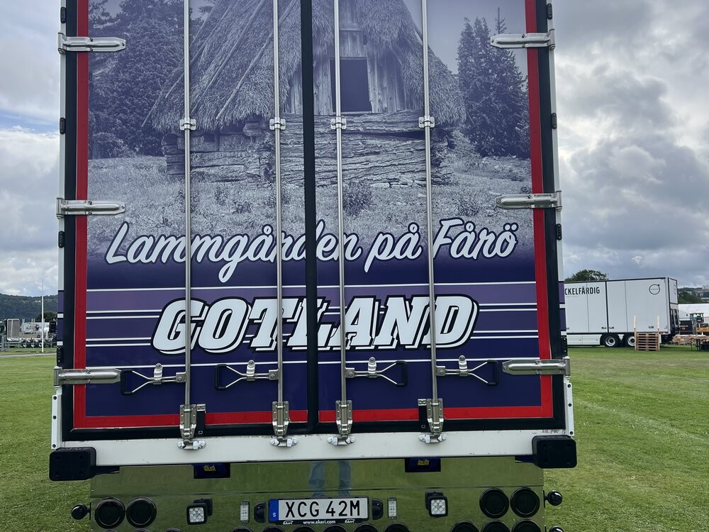 Tekno Tekno Scania Next Gen R-serie Zweedse 24m combinatie MALMBERGS