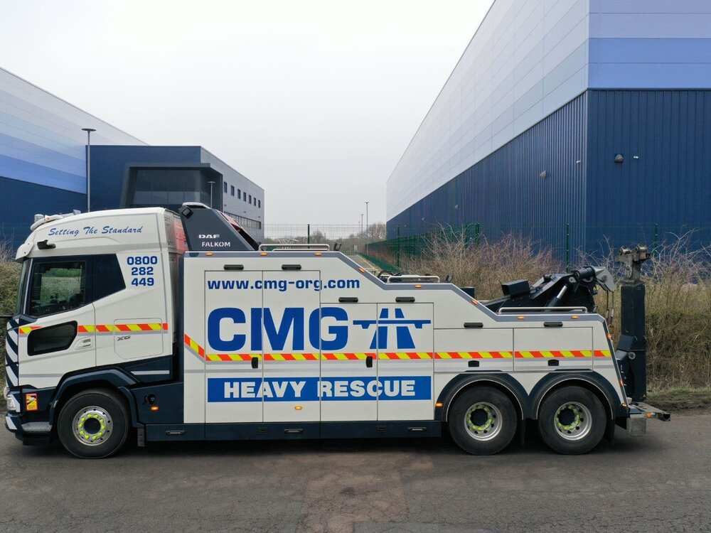 WSI WSI DAF XG 6X2 Falkom wrecker CMG Newport Pagnell England