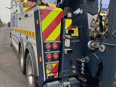 WSI WSI DAF XG 6X2 Falkom wrecker CMG Newport Pagnell England