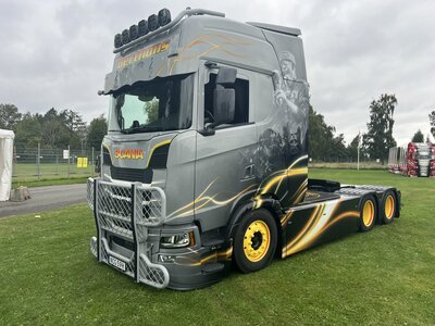 Tekno Tekno Scania Next Gen S-serie XXL (zamac) cabine BERTHONS