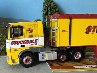 WSI WSI DAF 106XF 6x2 with 3-axle Belt Potato trailer JAMES STOCKDALE Yorkshire England