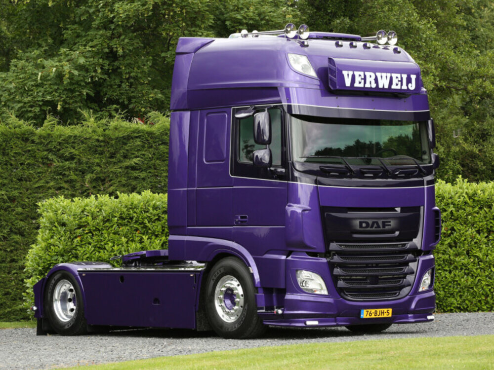 WSI WSI DAF XF Super Space Cab 4x2 VERWEIJ