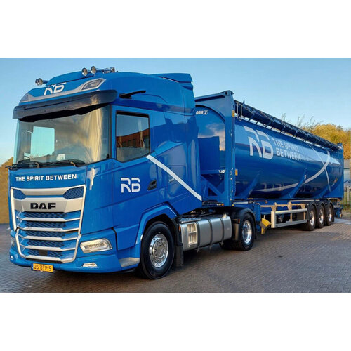 WSI WSI DAF XG 4x2 with 3-axle 40ft tipping bulk container trailer RB LOGISTICS WSI WSI DAF XG 4x2 with 3-axle 40ft tipping bulk container trailer RB LOGISTICS
