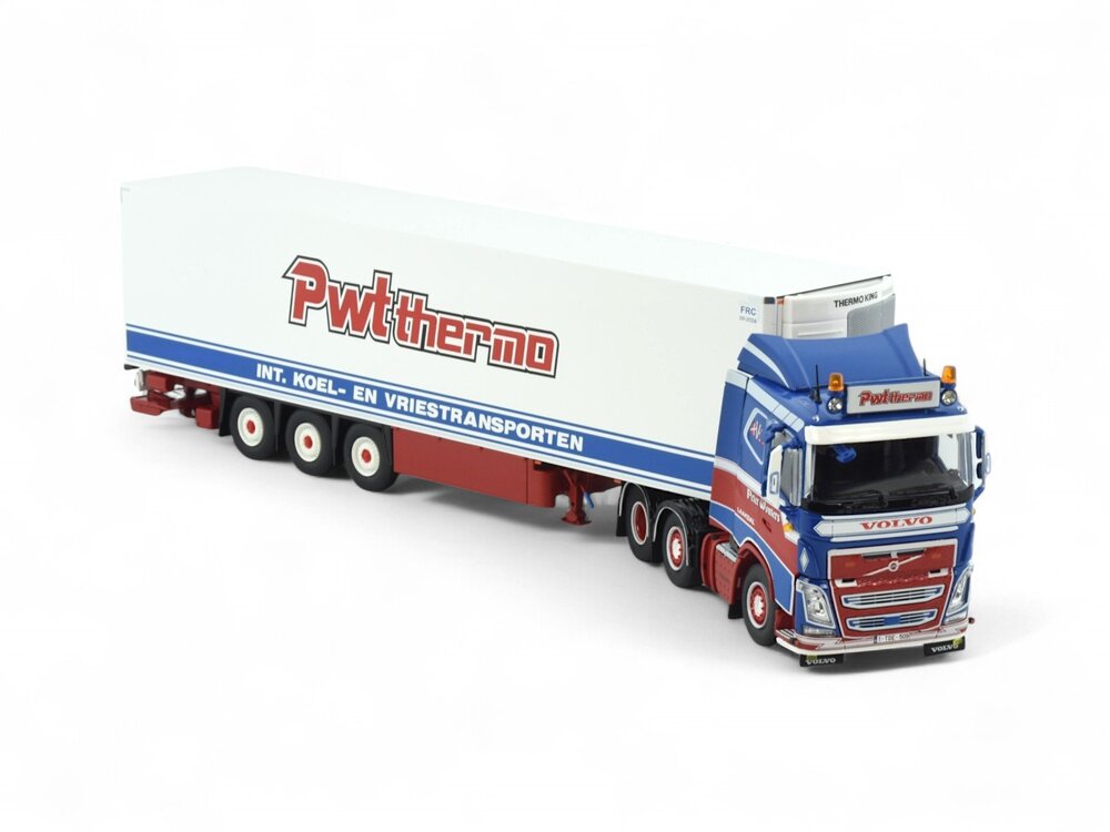 Tekno Tekno Volvo FH05 6x2 with 3-axle reefer trailer PETER WOUTERS / PWT Thermo