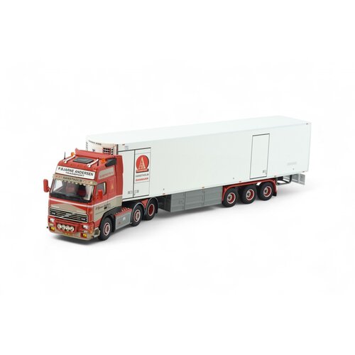 Tekno Volvo FH16 Globetrotter XL 6x2 with 3-axle reefer trailer P. BJARNE ANDERSEN Tekno Volvo FH16 Globetrotter XL 6x2 with 3-axle reefer trailer P. BJARNE ANDERSEN