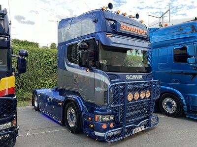 Tekno Tekno Scania R-serie Topline 4x2 SALMER