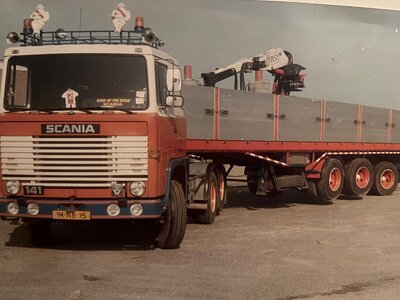 Tekno Tekno Scania 141 V8 Trekker met 3-assige stenenoplegger JAN SERNE