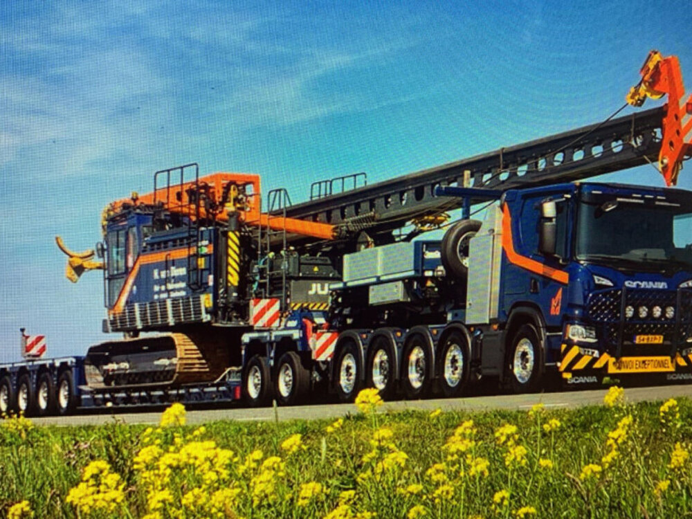 WSI WSI Scania P Low 10x4 with 5 axle lowloader + 2-axle dolly H. VAN DIEREN