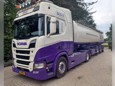 WSI WSI Scania R Highline 4x2 + 3-axle animalfeed bulk trailer BDE DIENSTVERLENING BV