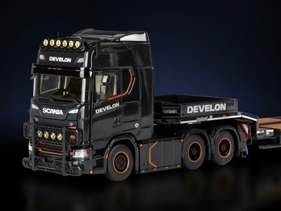 IMC IMC Scania S 6x2 with 4-axle MCOS lowloader DEVELON