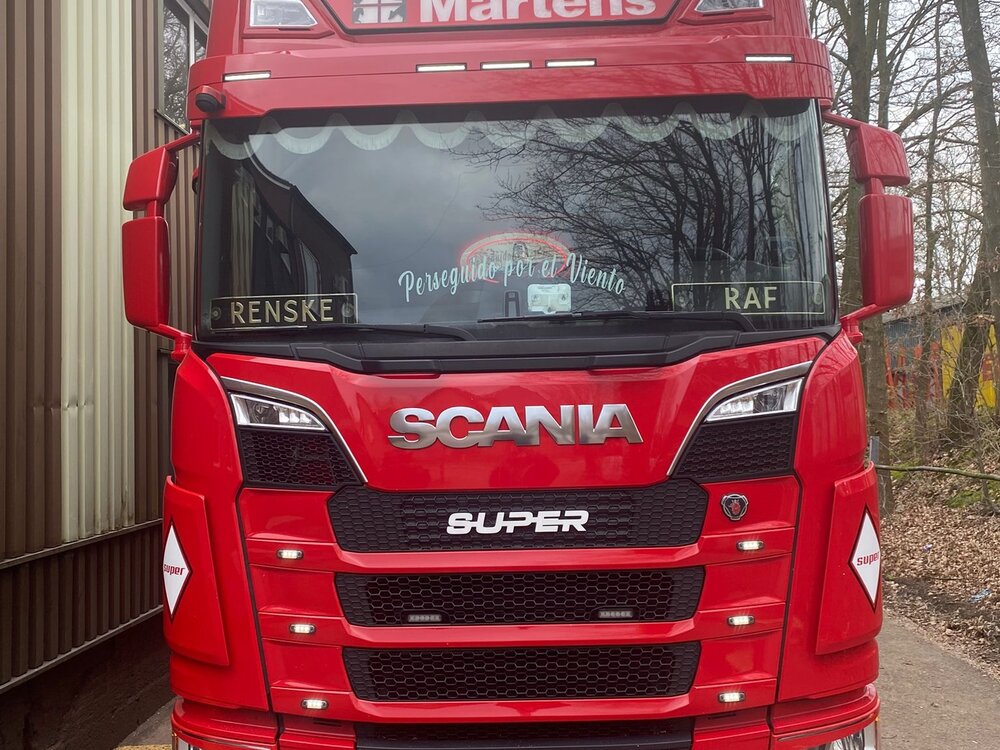 Tekno Tekno Scania Next Gen S-series hooklift  LZV combination MARTENS BV