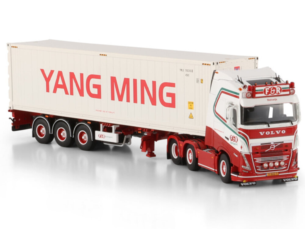 WSI WSI Volvo FH5 Globetrotter XL 6x2 with 3-axle flex container trailer+ 40ft reefer container F&R TRANSPORT
