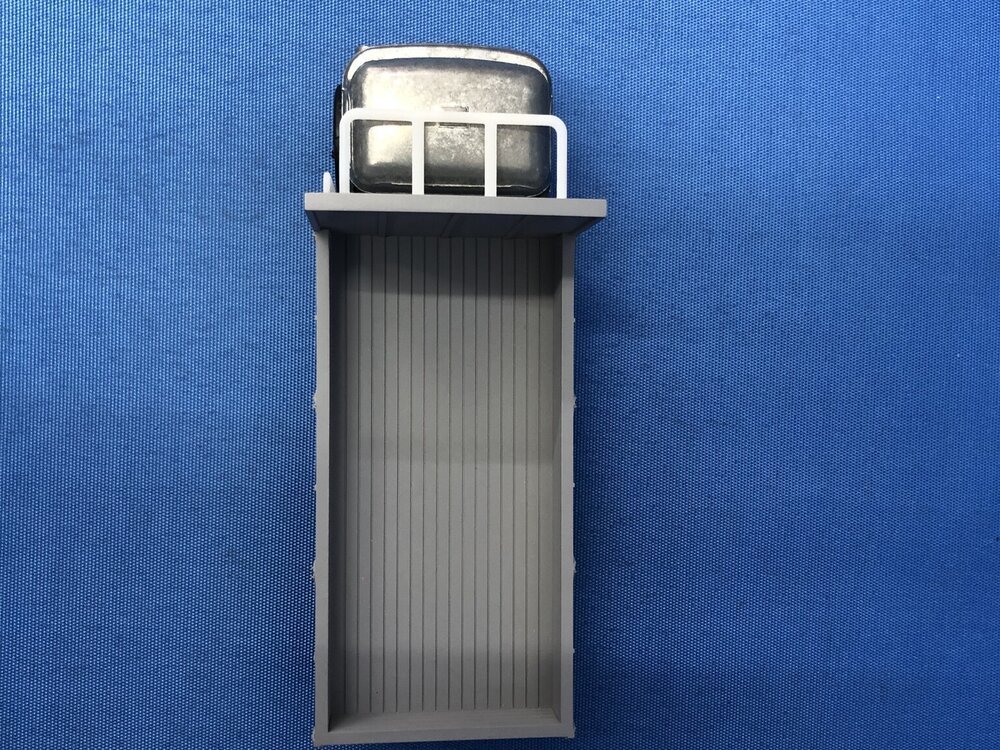 Tekno Tekno DAF 1600 met (resin) open laadbak DELEERSNIJDER