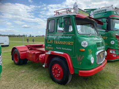 Tekno Tekno Scania LB76 4x2 LJS