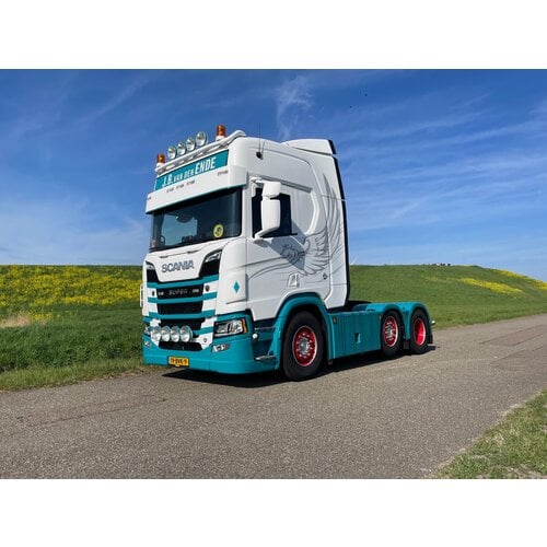Tekno Tekno Scania Next Gen R660-V8 Highline 6x2 J.B. VAN DEN ENDE Tekno Tekno Scania Next Gen R660-V8 Highline 6x2 J.B. VAN DEN ENDE
