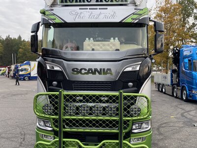 Tekno Tekno Scania Next Gen S-serie Highline Zweedse veecombi met resin opbouw ROINE HELENS