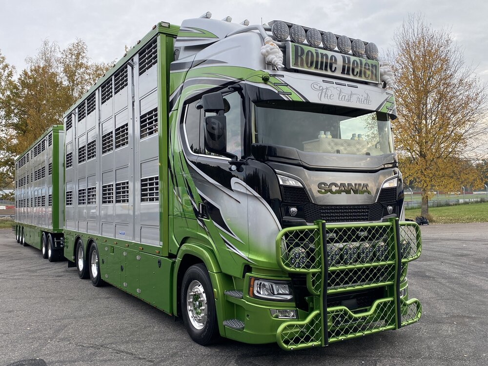 Tekno Tekno Scania Next Gen S-serie Highline Zweedse veecombi met resin opbouw ROINE HELENS