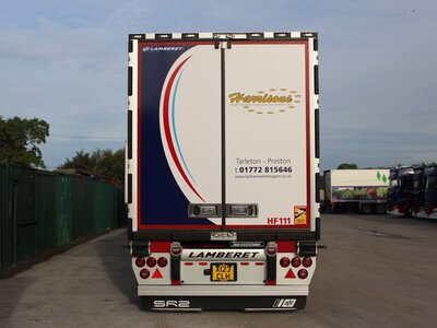 WSI WSI DAF XG+ 6x2 with 3-axle Chereau reefer trailer HARRISONS PRESTON - Copy