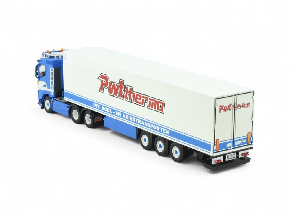 Tekno Tekno Volvo FH04 6x2 with 3-axle reefer trailer PETER WOUTERS / PWT Thermo