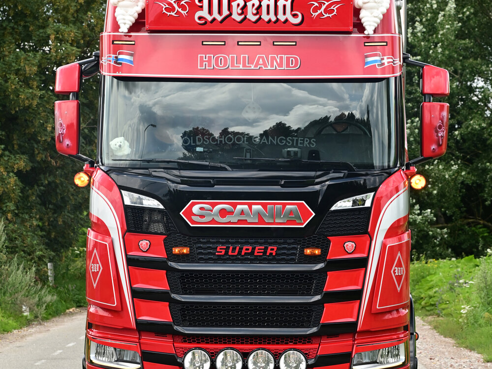 Tekno Tekno Scania NGS Highline 6x2 WEEDA "OLD SCHOOL GANGSTERS"