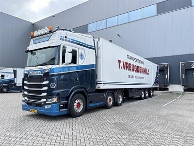 Tekno Tekno Scania NGS 6x2 Highline trekker met 3-assige koeloplegger T. VREUGDENHIL BV Tekno Tekno Scania NGS 6x2 Highline trekker met 3-assige koeloplegger T. VREUGDENHIL BV