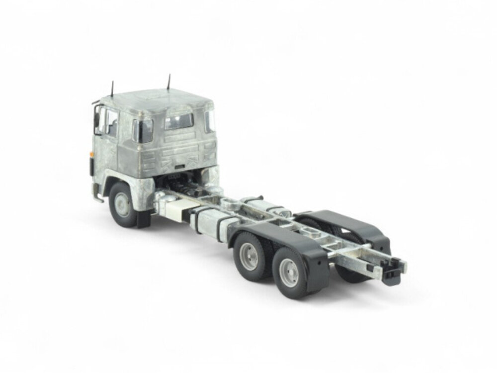 Tekno Scania 141 MW 6x2 tractor kit