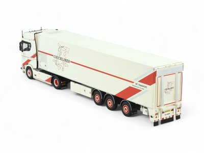 Tekno Tekno Scania Next Gen S500 met 3-assige pluimvee oplegger CHICKLINER