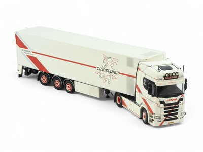 Tekno Tekno Scania Next Gen S500 met 3-assige pluimvee oplegger CHICKLINER