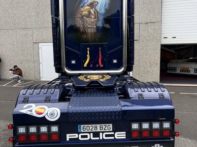 Tekno Tekno Scania 4-serie Topline 4x2 POLICE INTERCEPTOR SPAIN