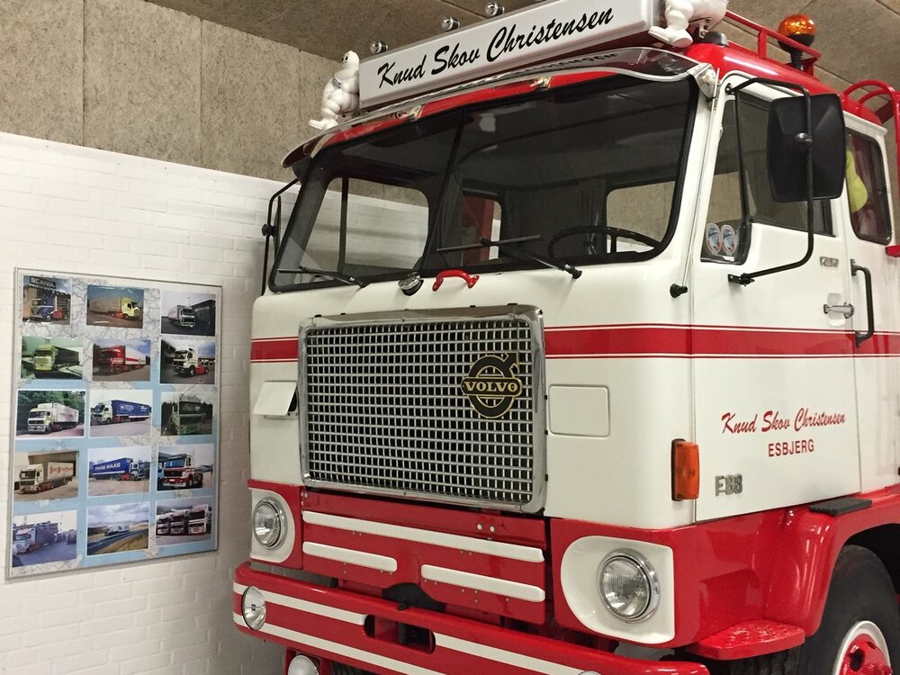 Tekno Tekno Volvo F88 4x2 KNUD SKOV CHRISTENSEN