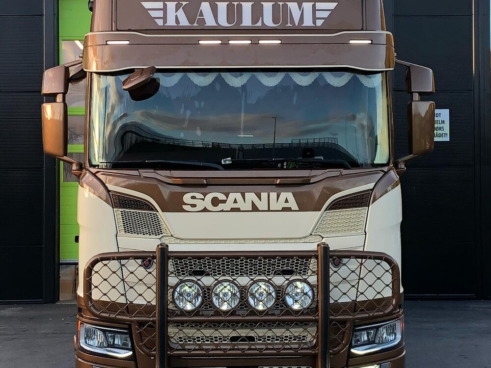 Tekno Tekno Scania NGR Highline 6x2 rigid truck with 3-axle trailer KAULUM TRANSPORT