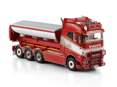 WSI WSI Volvo FH5 Globetrotter 8x4 riged truck with hooklift  system + asphalt container JH ENTREPRENAD & TRANSPORT