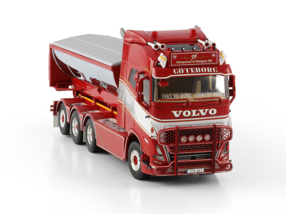 WSI WSI Volvo FH5 Globetrotter 8x4 riged truck with hooklift  system + asphalt container JH ENTREPRENAD & TRANSPORT