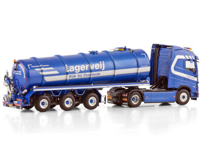 WSI WSI Volvo FH5 Globetrotter 4x2 met 3-assige vacuum tank trailer LAGERWEIJ