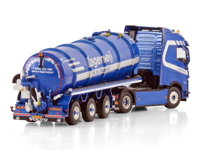 WSI WSI Volvo FH5 Globetrotter 4x2 met 3-assige vacuum tank trailer LAGERWEIJ