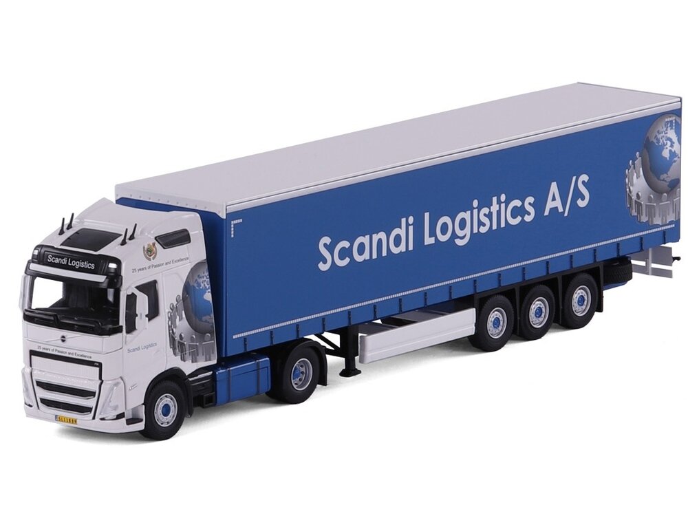 Cavallino Cavallino Volvo FH5 with 3-axle curtainside trailer SCANDI LOGISTICS