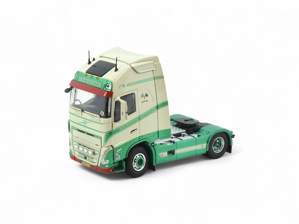 Tekno Tekno Volvo FH05 Globetrotter XL 4x2 BOUWHEER