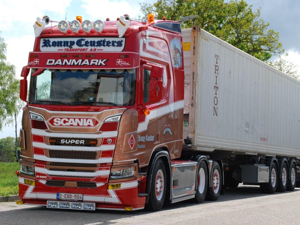 Tekno Tekno Scania NGR Highline 6x2 + container chassis with 40ft HC Reefer RONNY CEUSTERS