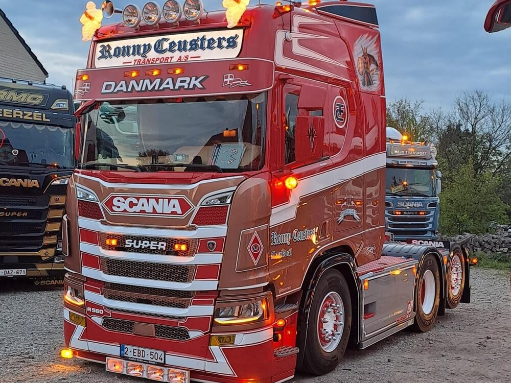 Tekno Tekno Scania NGR Highline 6x2 + container chassis with 40ft HC Reefer RONNY CEUSTERS
