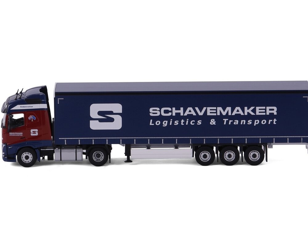 Cavallino Cavallino Volvo FH5 with 3-axle curtainside trailer SCHAVEMAKER