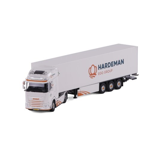 Cavallino Cavallino DAF XG+ 4x2 with 3-axle closed box trailer HARDEMAN EGG GROUP Cavallino Cavallino DAF XG+ 4x2 with 3-axle closed box trailer HARDEMAN EGG GROUP