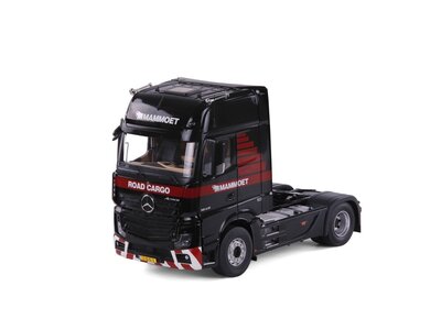 NZG Cavallino  Mercedes Actros L 4x2 MAMMOET / Schaal 1:18