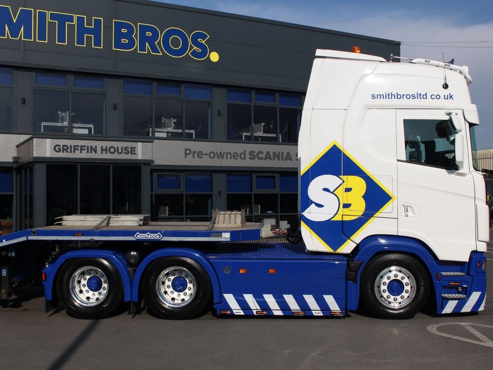 WSI WSI Scania S660 6x2 with 3-axle unramped lowloader SMITH BROS SERVICES LTD