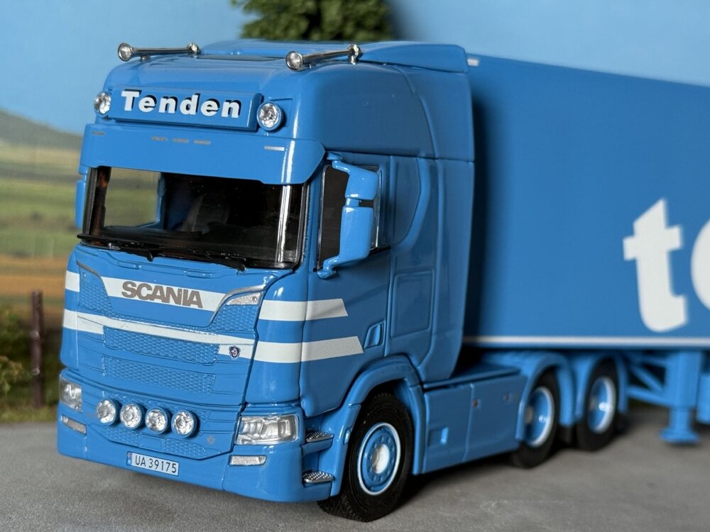 Cavallino Cavallino Scania R Highline 6x2 met 3-as koeloplegger TENDEN TRANSPORT