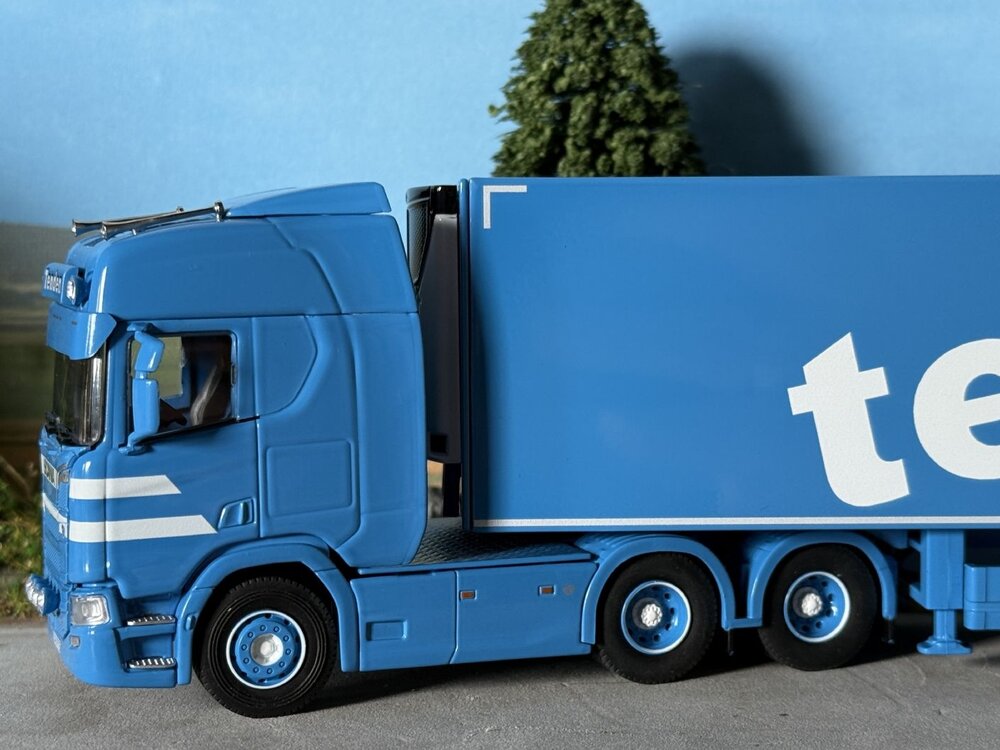 Cavallino Cavallino Scania R Highline 6x2 met 3-as koeloplegger TENDEN TRANSPORT