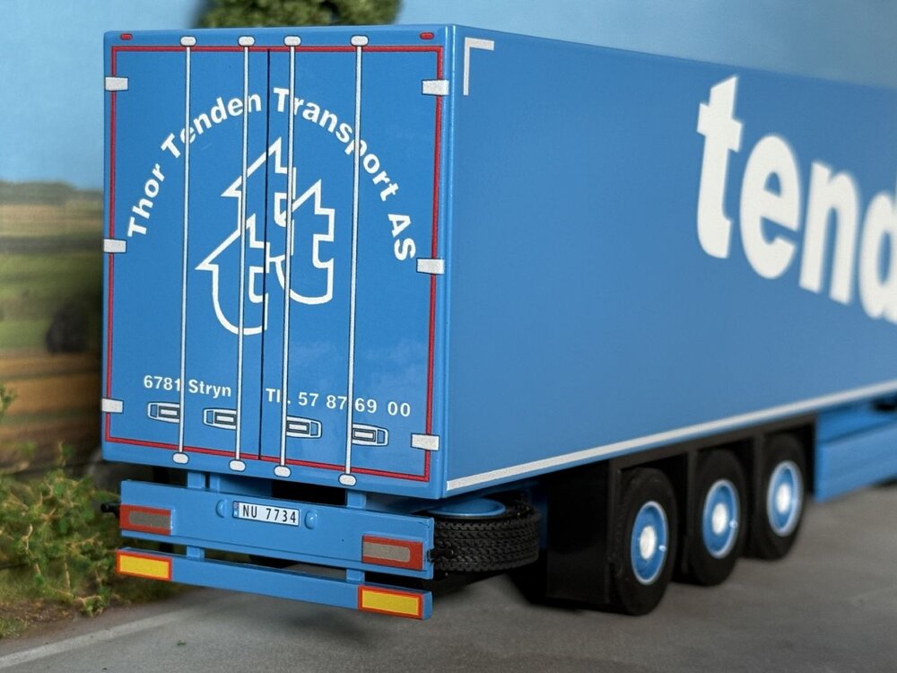 Cavallino Cavallino Scania R Highline 6x2 with 3-axle reefer trailer TENDEN TRANSPORT