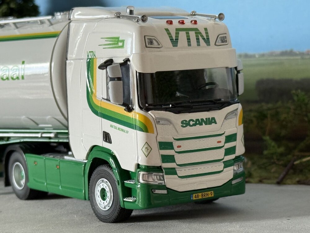 Cavallino Cavallino Scania R Highline 4x2 with 3-axle bulk trailer VAN TUIJL NIEUWAAL VTN