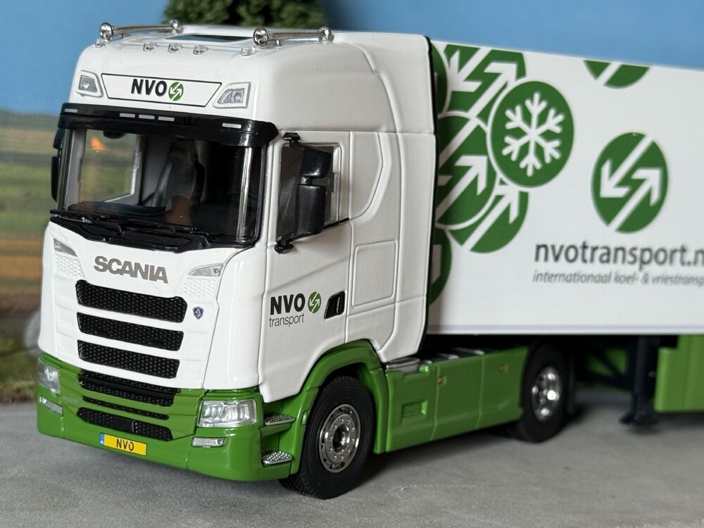 Cavallino Cavallino Scania S Highline 4x2 met 3-as koeloplegger NVO TRANSPORT BV