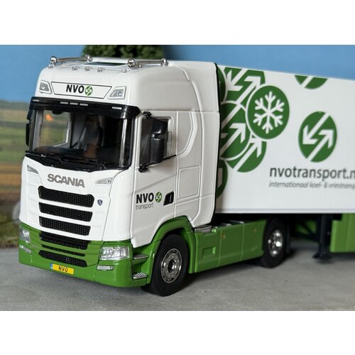 Cavallino Cavallino Scania S Highline 4x2 met 3-as koeloplegger NVO TRANSPORT BV Cavallino Cavallino Scania S Highline 4x2 met 3-as koeloplegger NVO TRANSPORT BV