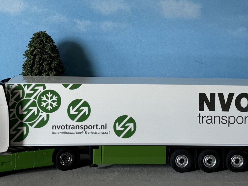 Cavallino Cavallino Scania S Highline 4x2 with 3-axle reefer trailer NVO TRANSPORT BV